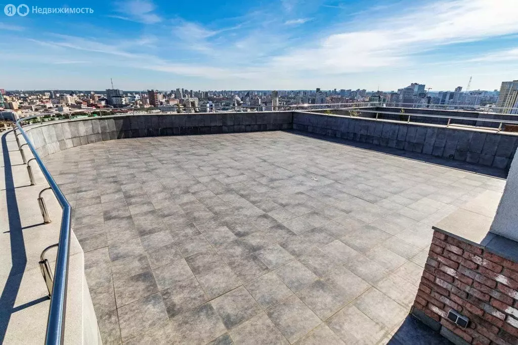 3-комнатная квартира: Екатеринбург, улица Февральской Революции, 15 ... - Фото 2