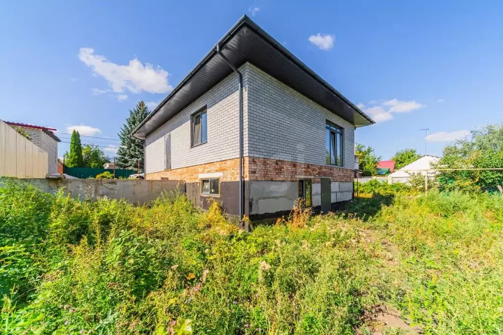 Дом в Саратовская область, Саратов ул. Якутская, 24 (200 м) - Фото 0