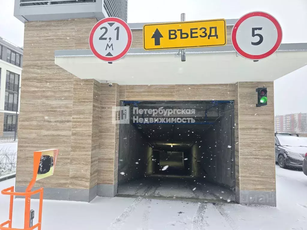 Гараж в Санкт-Петербург пос. Стрельна, просп. Буденного, 20к1 (13 м) - Фото 1