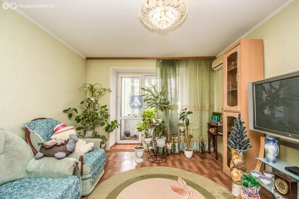 3-комнатная квартира: Тюмень, Авторемонтная улица, 21А (60.6 м) - Фото 1