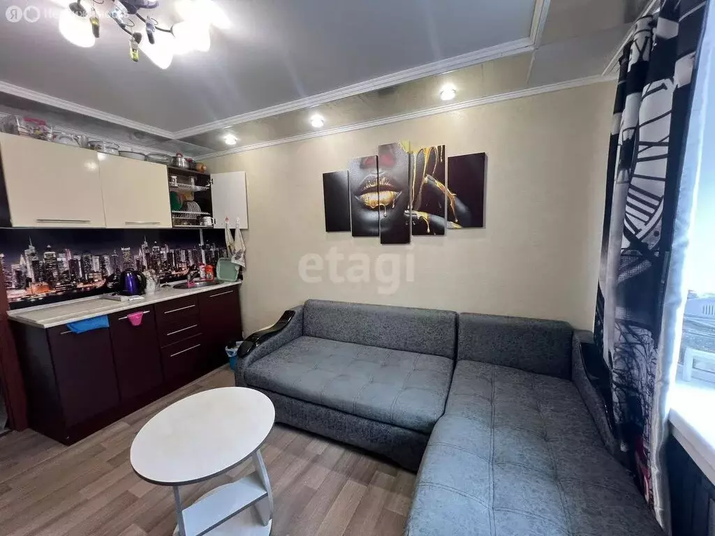 Квартира-студия: Казань, улица Короленко, 40 (18 м) - Фото 1