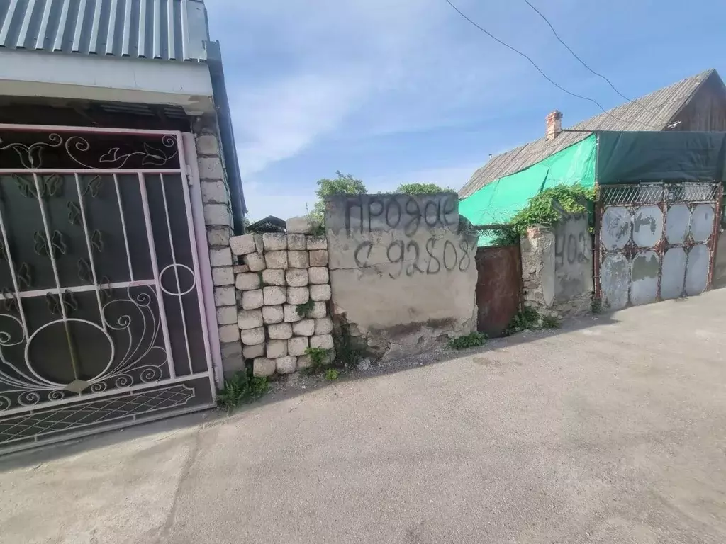 Участок в Кабардино-Балкария, Нальчик ул. Профсоюзная (4.3 сот.) - Фото 0
