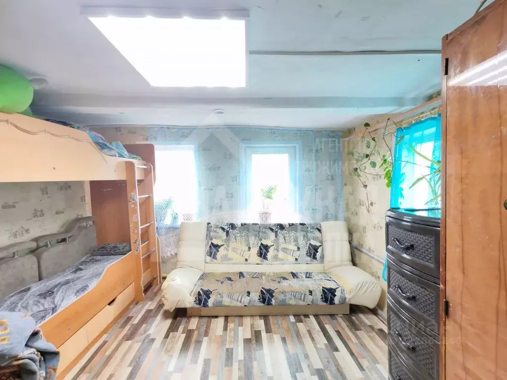 Дом в Алтайский край, Рубцовск Севастопольская ул. (45 м) - Фото 1