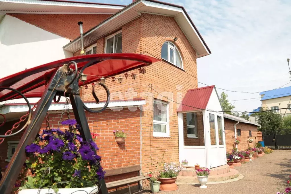 Дом в Башкортостан, Стерлитамак Солнечный мкр, ул. Заки Валиди (279 м) - Фото 1