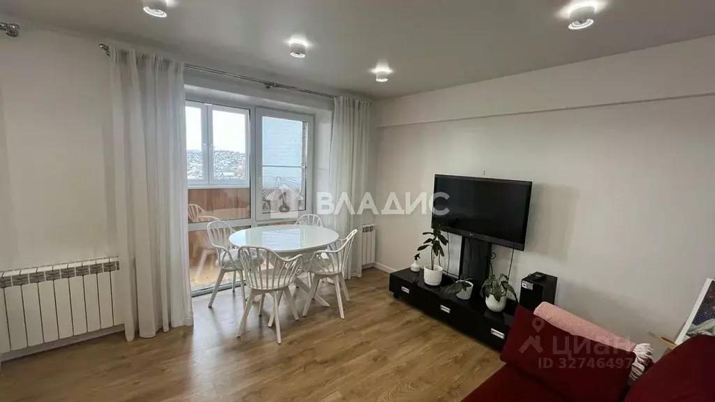 3-к кв. Бурятия, Улан-Удэ ул. Добролюбова, 35 (83.1 м) - Фото 1