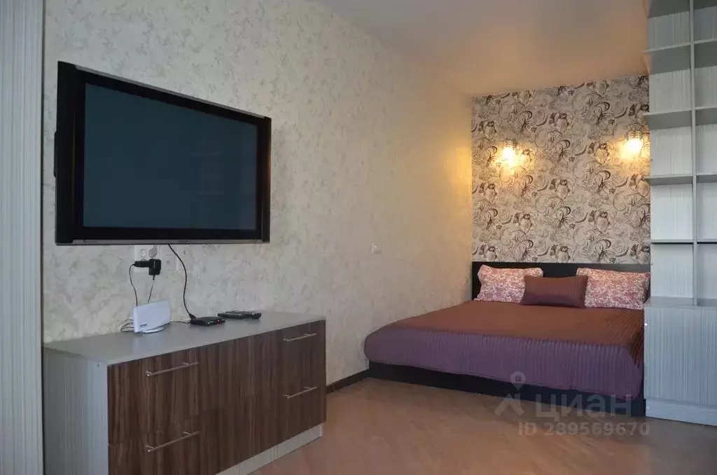 1-к кв. Челябинская область, Челябинск Российская ул., 222 (37.0 м) - Фото 1