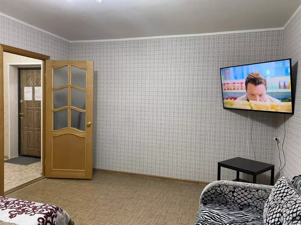 1-к кв. Волгоградская область, Волжский ул. Мира, 36А (40.0 м) - Фото 0