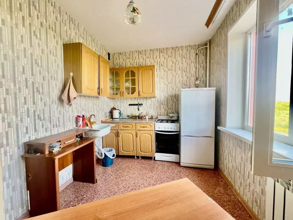 2-к кв. Брянская область, Брянск ул. Братьев Ткачевых, 3 (55.6 м) - Фото 1