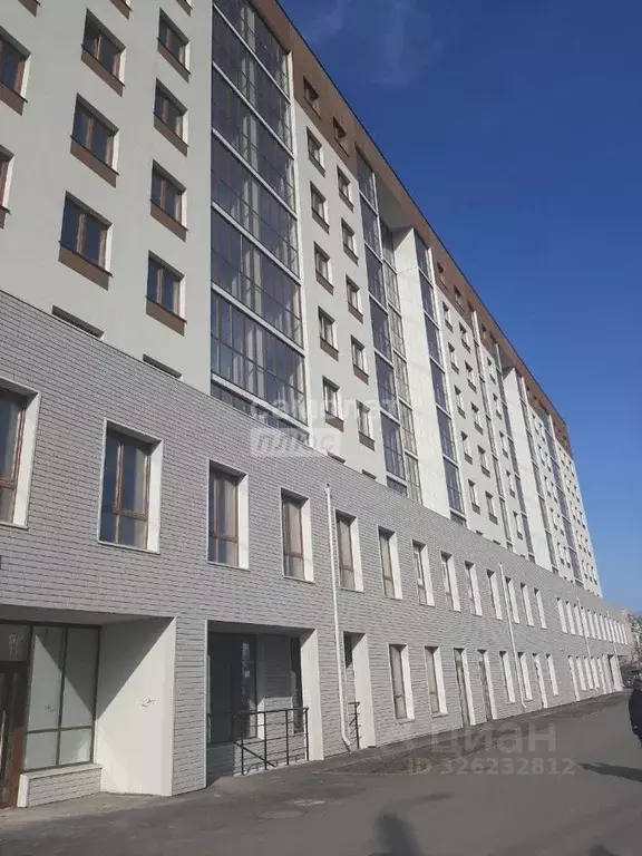 2-к кв. Челябинская область, Челябинск ул. Братьев Кашириных, 98 (70.1 ... - Фото 1