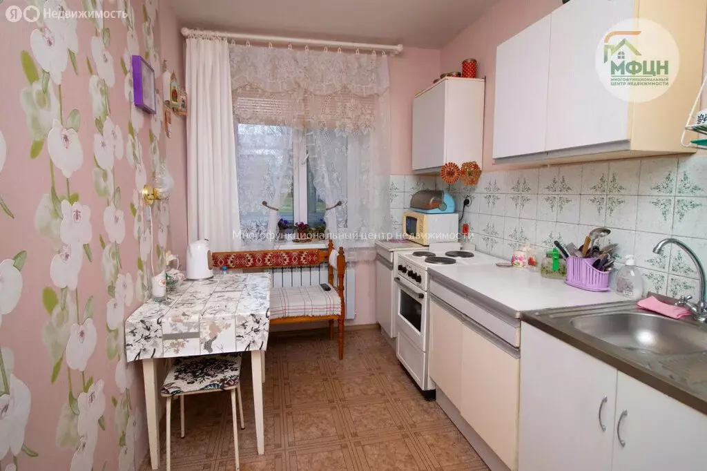 3-комнатная квартира: Петрозаводск, Лесной проспект, 13 (69.2 м) - Фото 0
