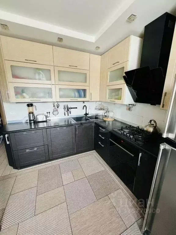 3-к кв. Ярославская область, Ярославль ул. Калинина, 39к3 (64.7 м) - Фото 1