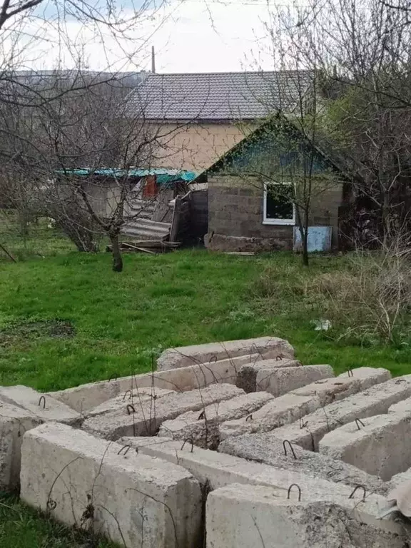 Дом в Ростовская область, Белокалитвинское городское поселение, ... - Фото 1
