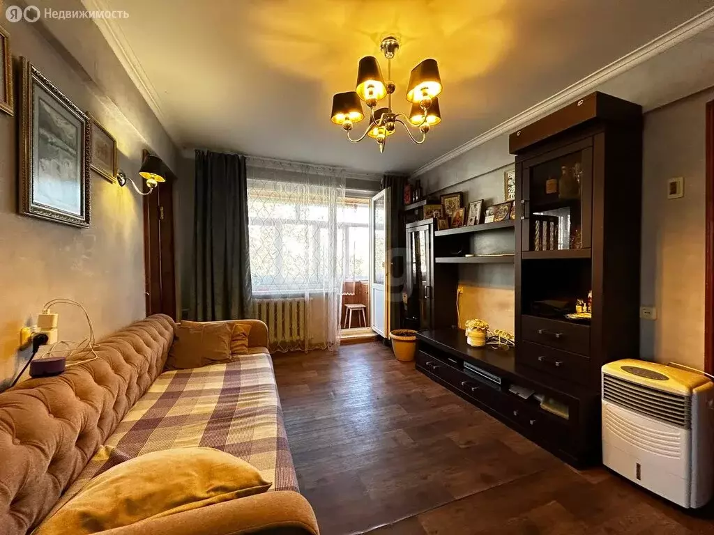 4-комнатная квартира: Краснодар, улица Гидростроителей, 32 (57.8 м) - Фото 2