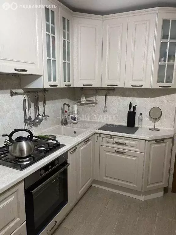 3-комнатная квартира: Калуга, улица Клюквина, 3 (63 м) - Фото 1