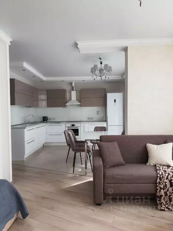 Студия Свердловская область, Екатеринбург ул. Машинная, 44к3 (50.0 м) - Фото 1
