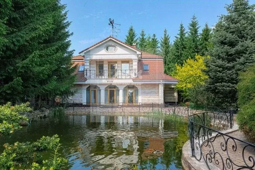 Дом в Санкт-Петербург пос. Парголово, Колхозная ул., 19 (557 м) - Фото 1