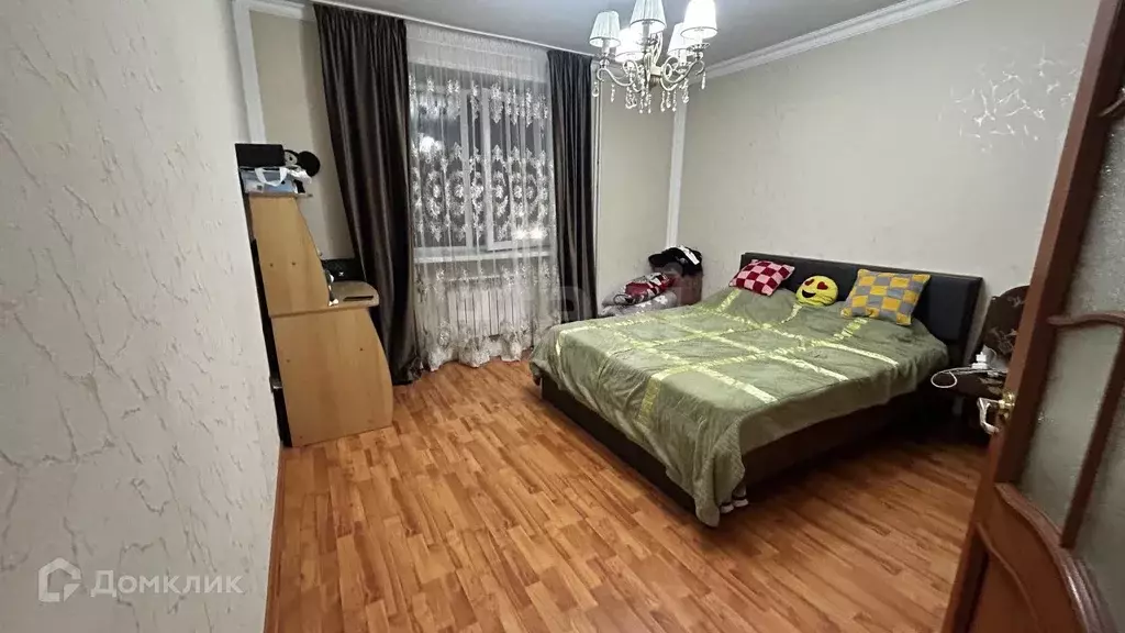 Продаётся 2-к квартира, 70 м - Фото 0