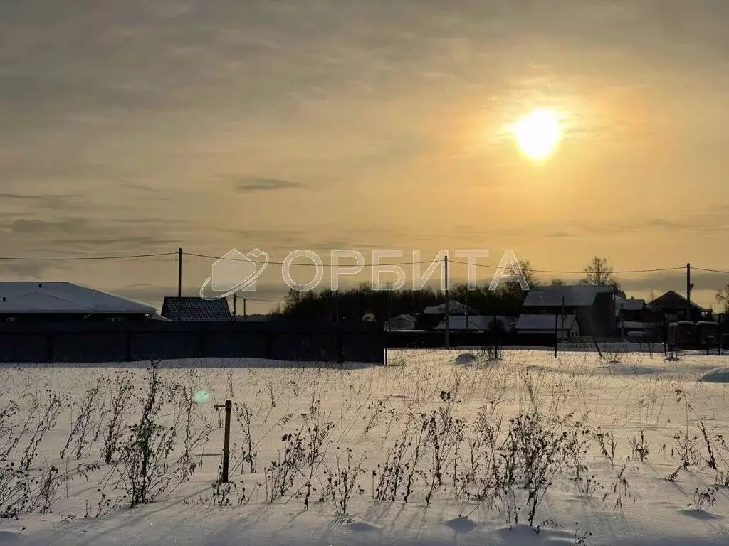 Участок в Тюменская область, Тюменский муниципальный округ, д. ... - Фото 1