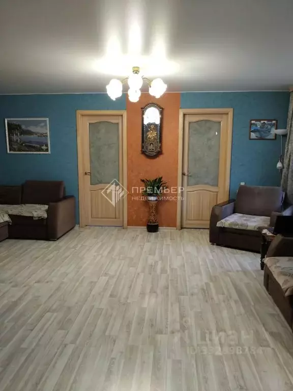 3-к кв. Кировская область, Слободской Набережная ул., 13 (61.2 м) - Фото 1
