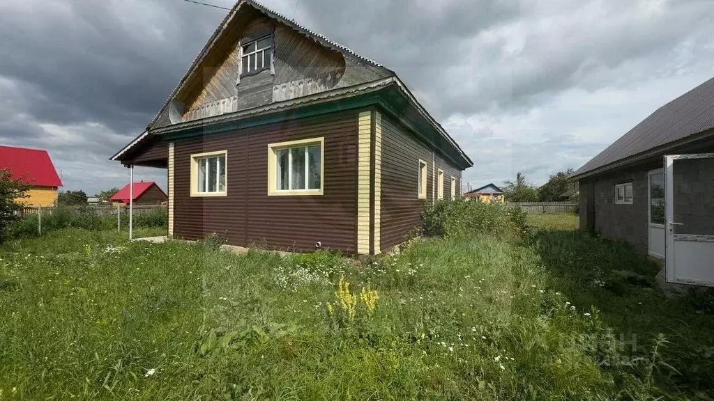 Дом в Башкортостан, Кушнаренковский сельсовет, с. Тарабердино ул. ... - Фото 0