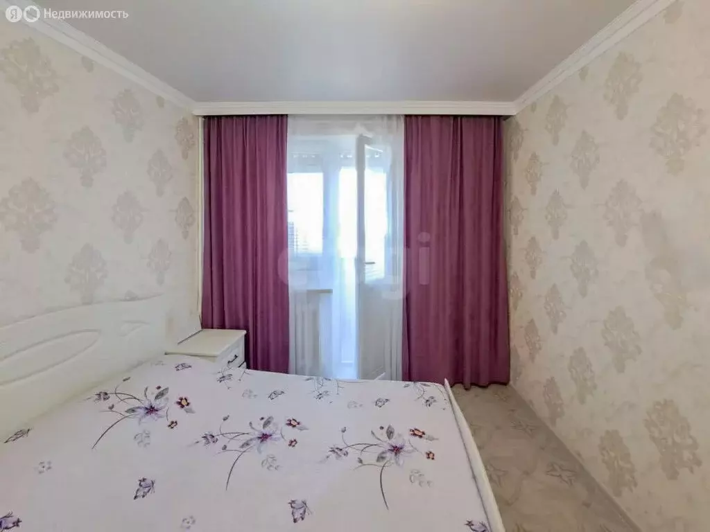 3-комнатная квартира: Нальчик, улица 2-й Таманской Дивизии, 37 (71 м) - Фото 0