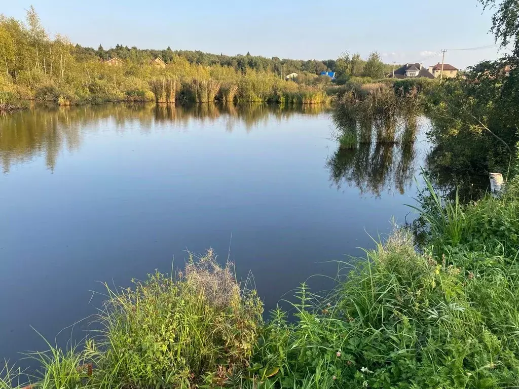 Участок в Московская область, Сергиево-Посадский городской округ, ... - Фото 0