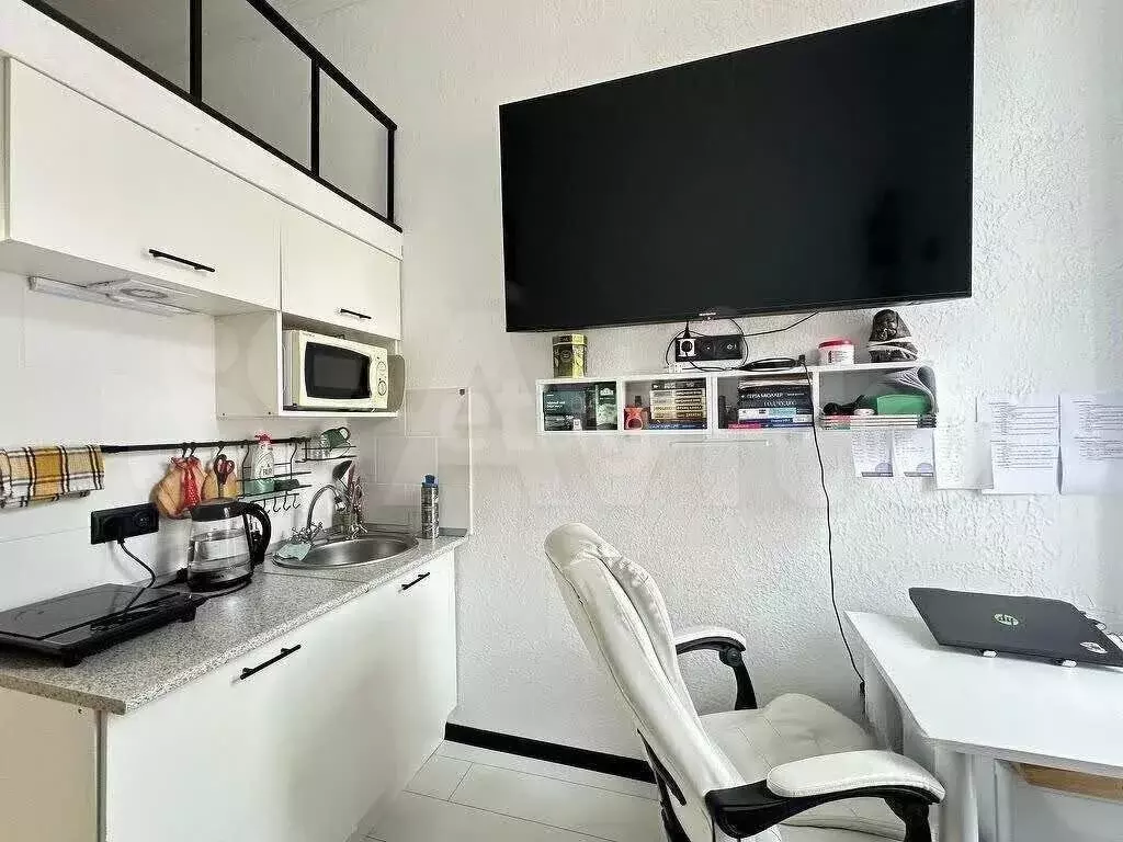 Доля в квартира-студии, 18 м, 4/6 эт. - Фото 0