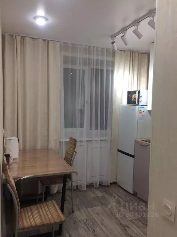 1-к кв. Кемеровская область, Анжеро-Судженск ул. Ленина, 24 (30.0 м) - Фото 1