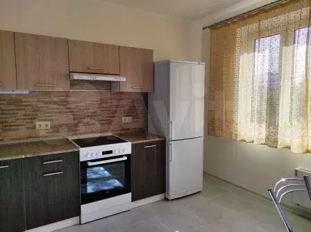 2-к. квартира, 60 м, 5/25 эт. - Фото 0