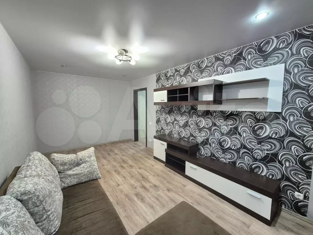 2-к. квартира, 50 м, 5/9 эт. - Фото 0
