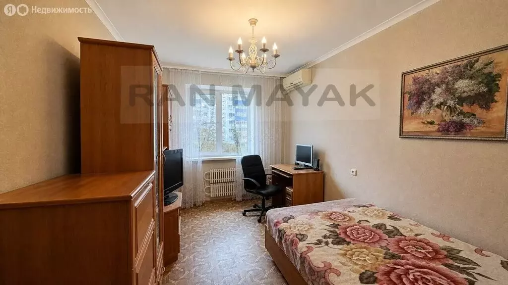 2-комнатная квартира: Майкоп, улица Михайлова, 8 (53.7 м) - Фото 1