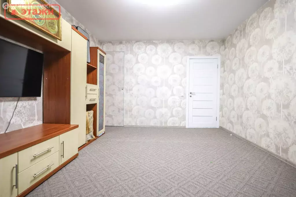 3-комнатная квартира: Петрозаводск, Владимирская улица, 10 (64.4 м) - Фото 2