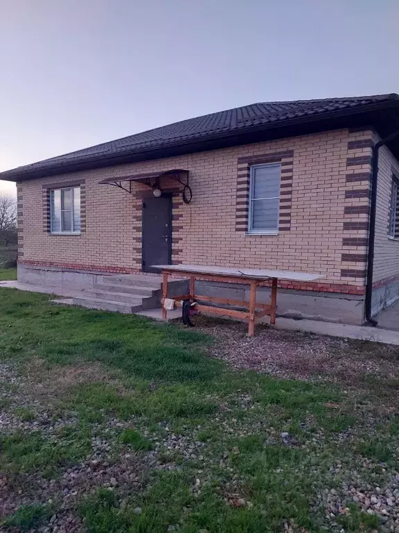 Дом в Адыгея, Тахтамукайский район, Козет аул ул. Мира, 2/3 (97 м) - Фото 2