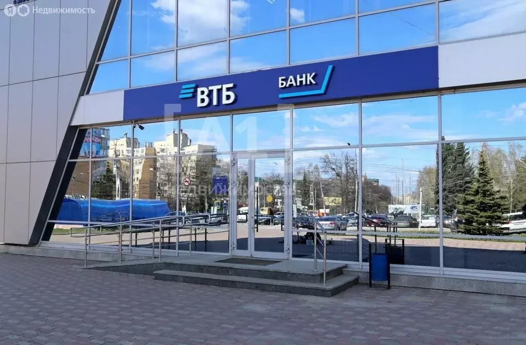 Торговая площадь (290 м) - Фото 0