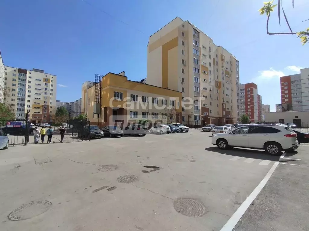 Помещение свободного назначения в Саратовская область, Саратов ул. ... - Фото 1