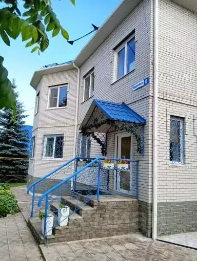 Коттедж в Алтайский край, Барнаул Придорожная ул. (263 м) - Фото 1