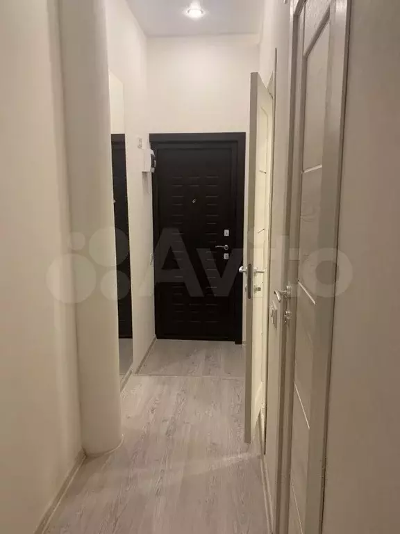 1-к. квартира, 27 м, 1/7 эт. - Фото 1