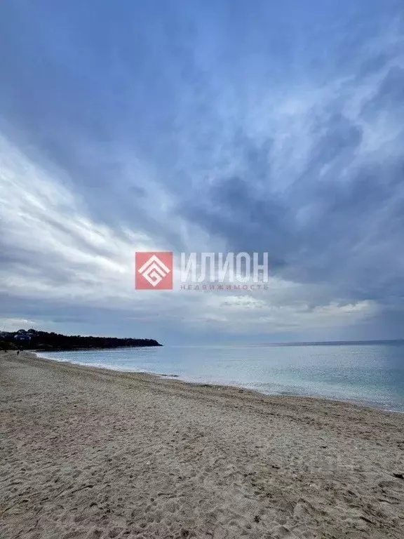 Участок в Севастополь Район Северная сторона,  (8.2 сот.) - Фото 0