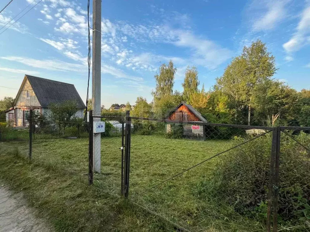 Участок в Брянская область, Брянский район, Мичуринское с/пос, Озерное ... - Фото 1