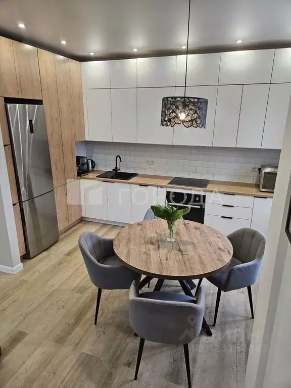 3-к кв. Новосибирская область, Новосибирск ул. Шевченко, 19/1к4 (80.0 ... - Фото 2