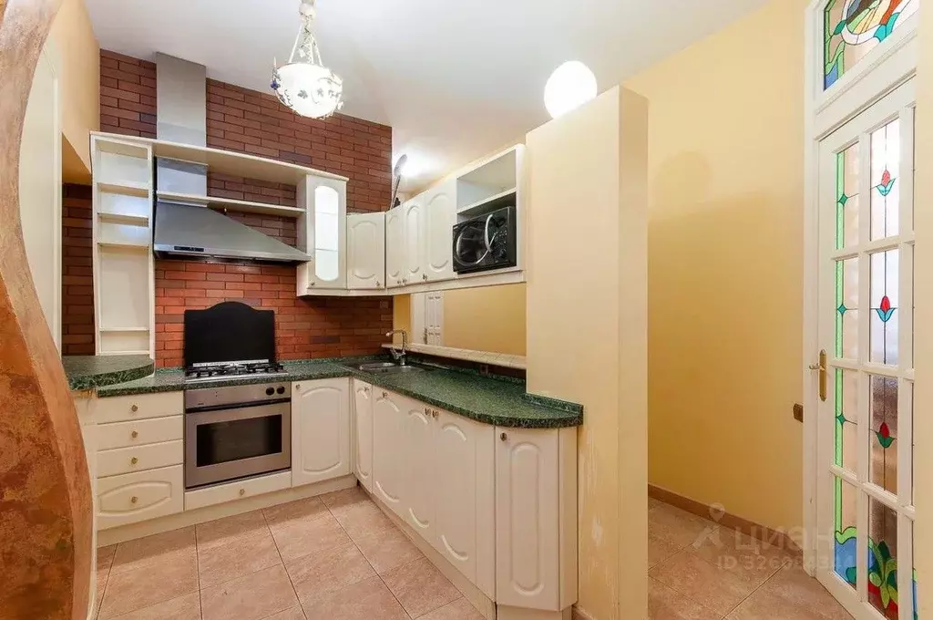 4-к кв. Москва ул. Остоженка, 7С1 (100.0 м) - Фото 1