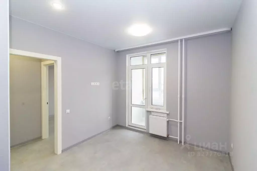 1-к кв. Тюменская область, Тюмень ул. Фармана Салманова, 23 (30.6 м) - Фото 1