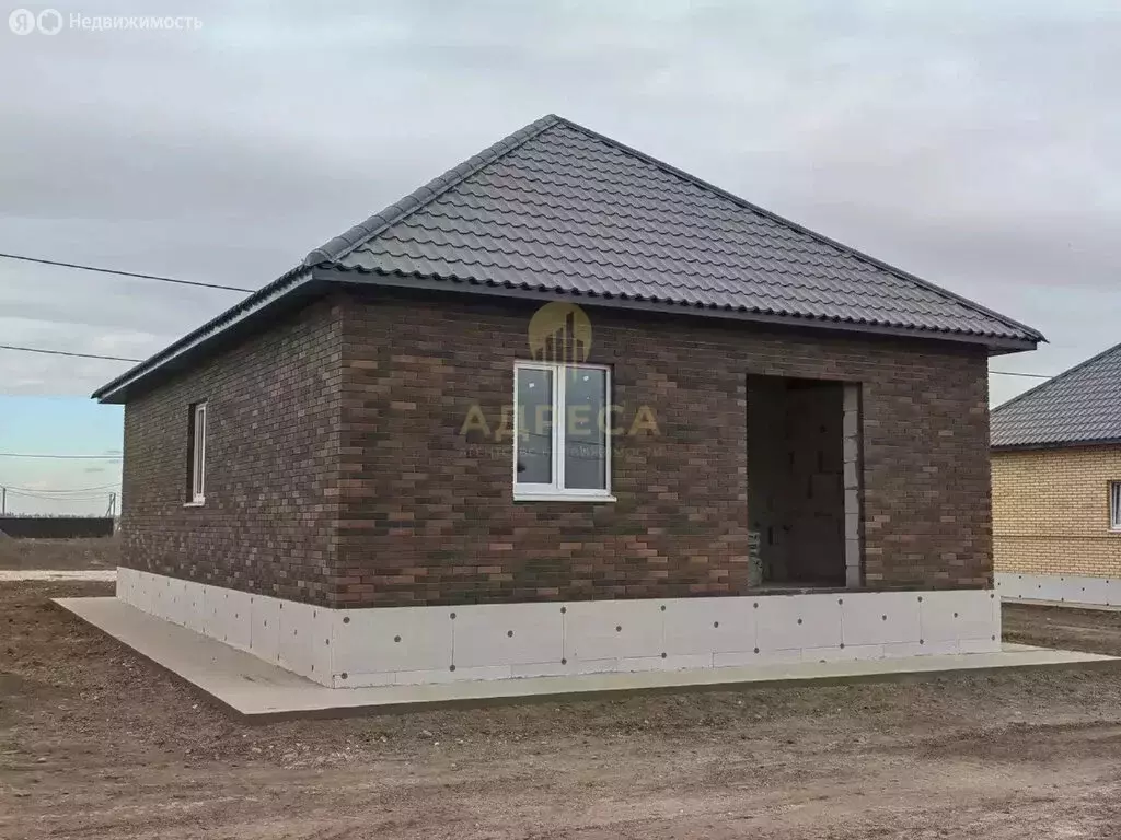 Дом в село Благословенка, Гранитная улица, 51 (72 м) - Фото 1