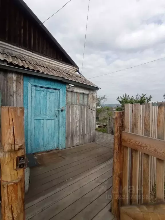 Дом в Хакасия, Усть-Абакан рп ул. С.А. Есенина (28 м) - Фото 2