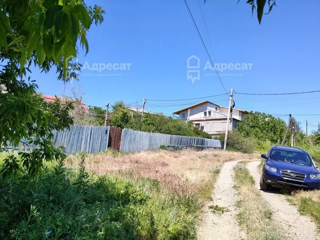 Дом в Волгоградская область, Волгоград Феодосийская ул. (28 м) - Фото 1
