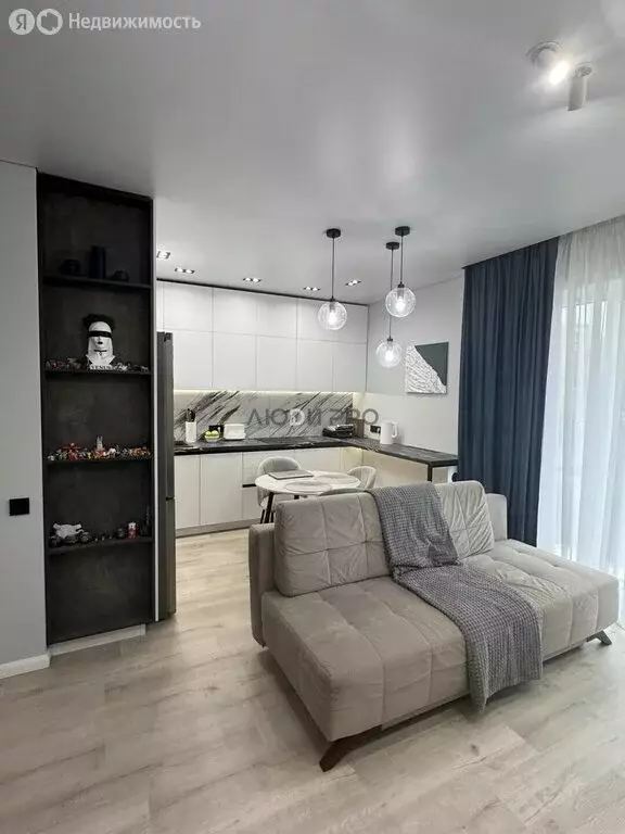 2-комнатная квартира: Ижевск, Пушкинская улица, 265 (73.5 м) - Фото 1