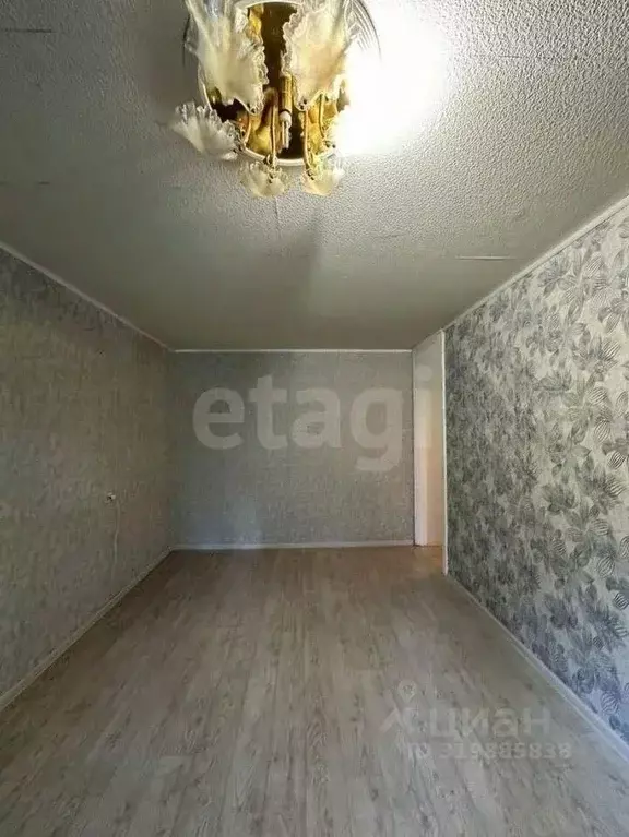 3-к кв. Кировская область, Киров ул. Калинина, 30 (59.7 м) - Фото 1