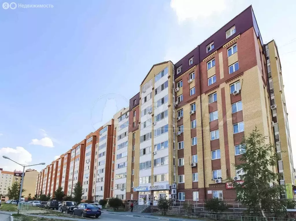 3-комнатная квартира: Тюмень, Западносибирская улица, 12/1 (94 м) - Фото 2