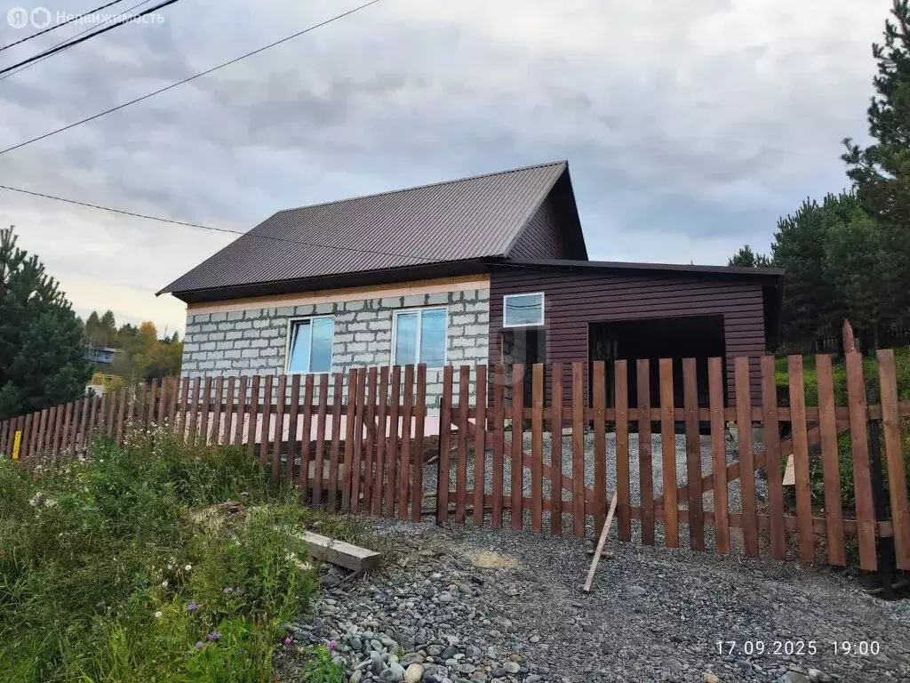 Дом в Горно-Алтайск, переулок Василия Никулина (60 м) - Фото 2