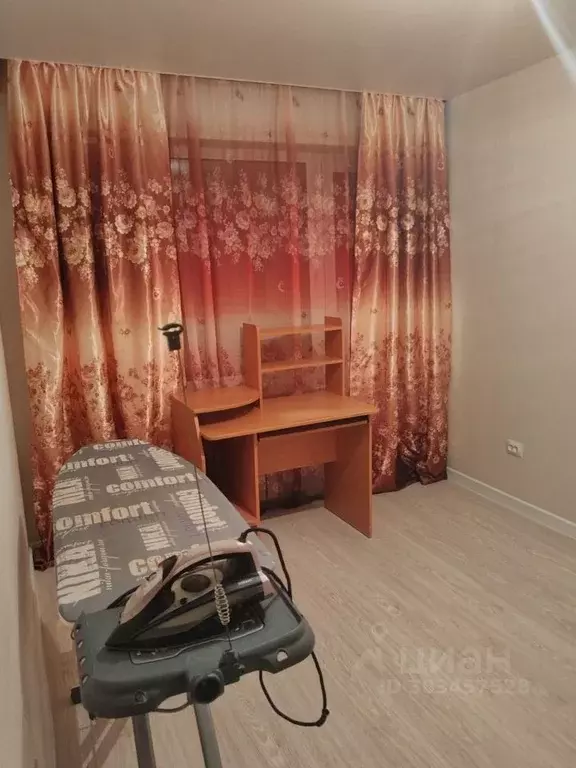 2-к кв. Красноярский край, Красноярск Парашютная ул., 74а (42.0 м) - Фото 1